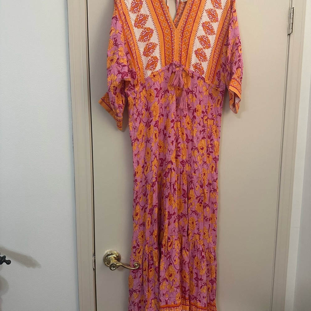 Before You dress. Beautiful pink‎ and orange